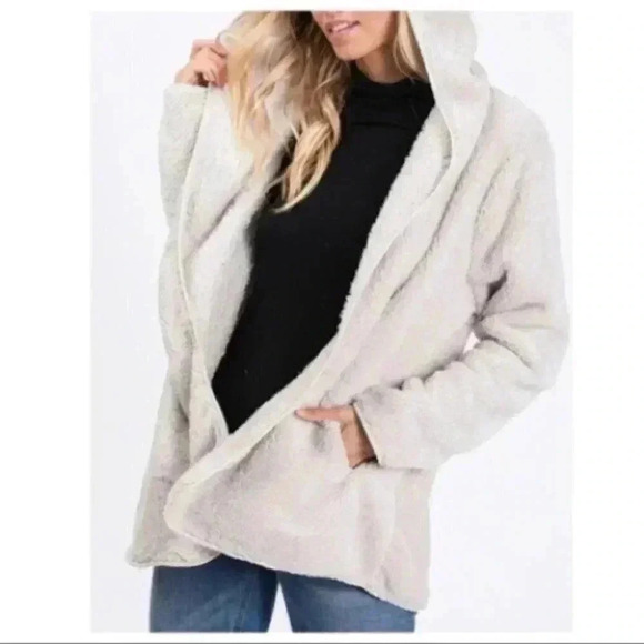 Sherpa soft hooded jacket with pockets Lig… - Picture 2 of 2